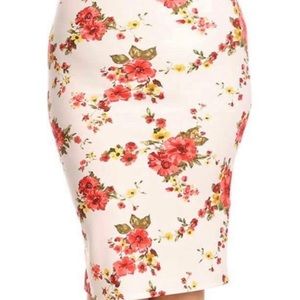 Plus Knee Length Pencil Skirt